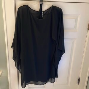 Gorgeous 2 piece sheer dress with adjustable slip & belt. Wonderful bat sleeves